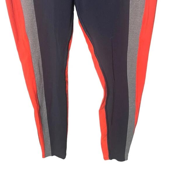 Athleta Women’s Crest Colorblock Tights Size Medium / Style 487742 - Picture 5 of 7